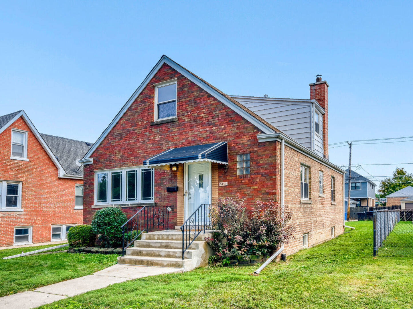 5151 S NATCHEZ Avenue Property Photo 1