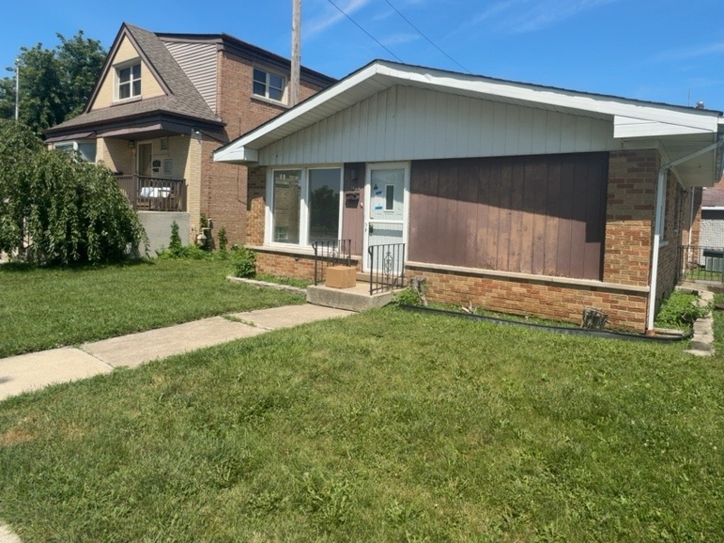 11420 S Hamlin Avenue Property Photo 1