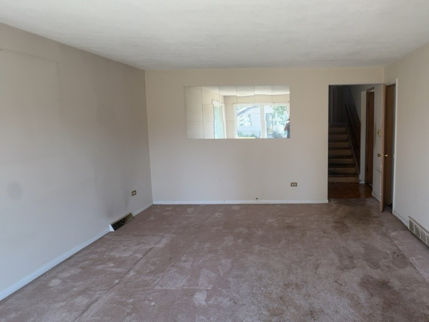 11420 S Hamlin Avenue Property Photo 5