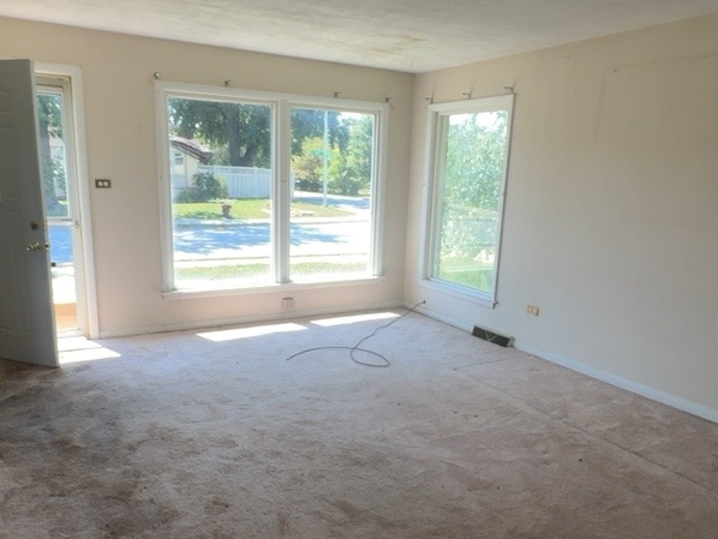 11420 S Hamlin Avenue Property Photo 7
