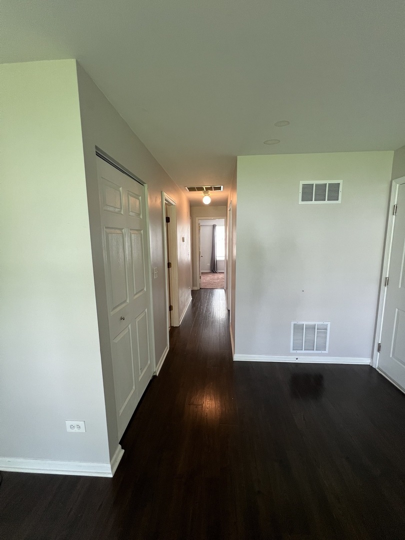 358 Woodview Circle B Property Photo 2