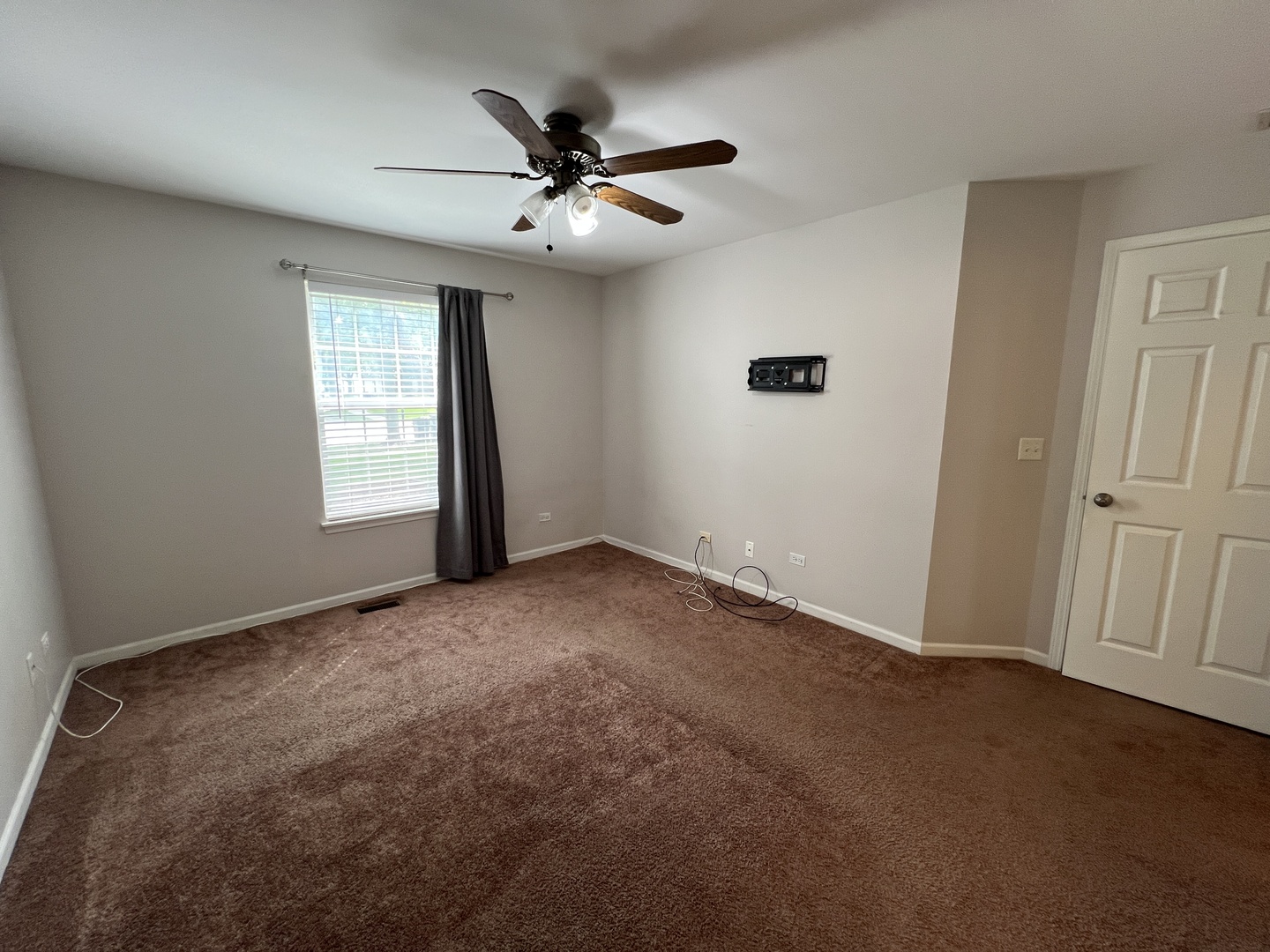 358 Woodview Circle B Property Photo 10
