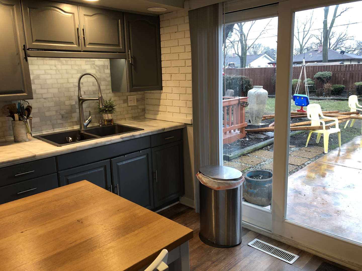 17122 Roy Street Property Photo 5
