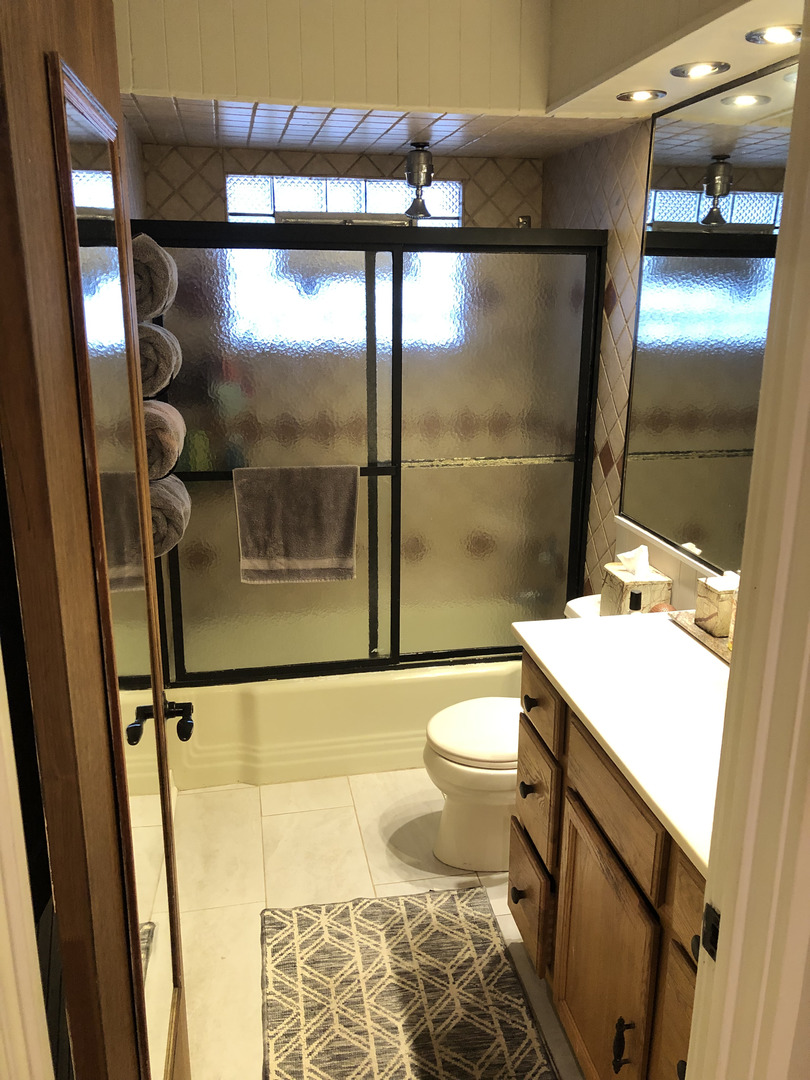 17122 Roy Street Property Photo 12