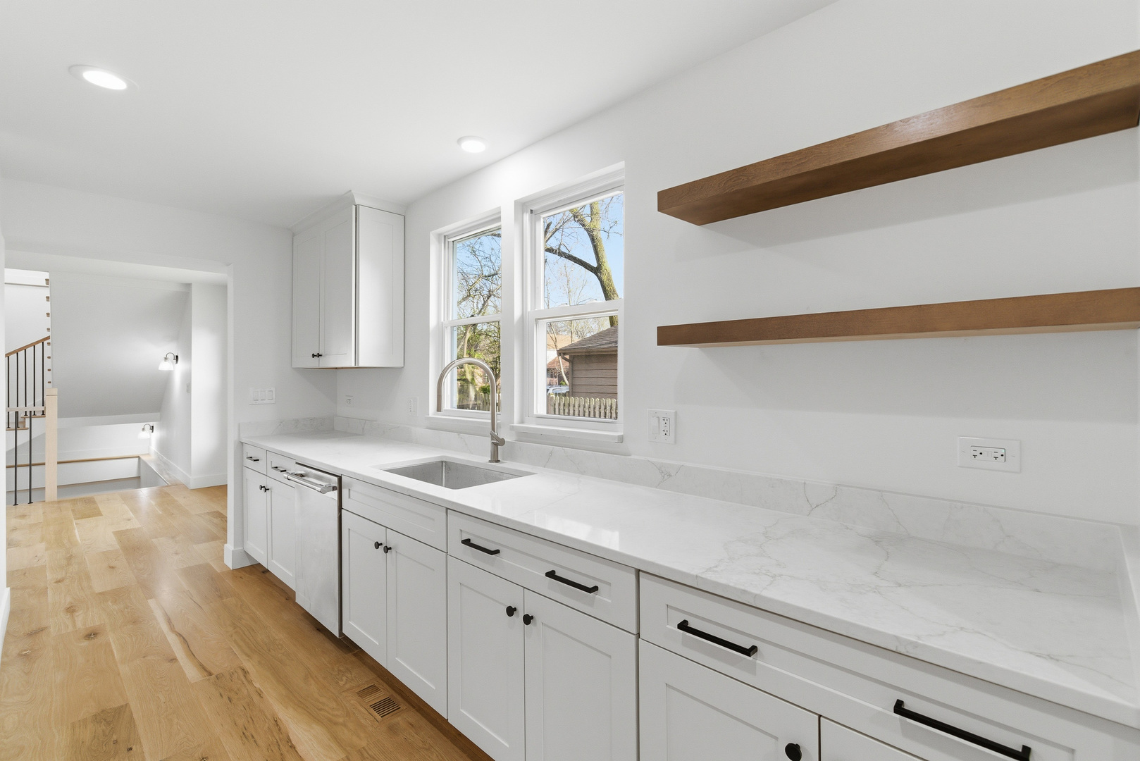 48 Birchwood Avenue Property Photo 8