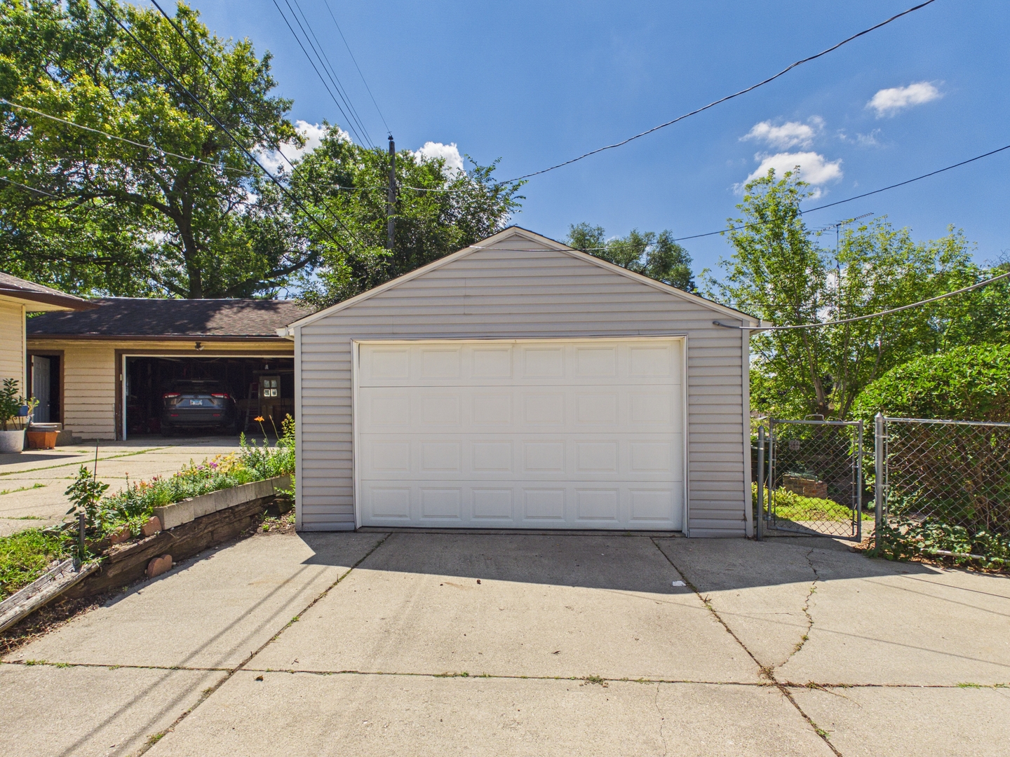 103 Skylark Drive Property Photo 6
