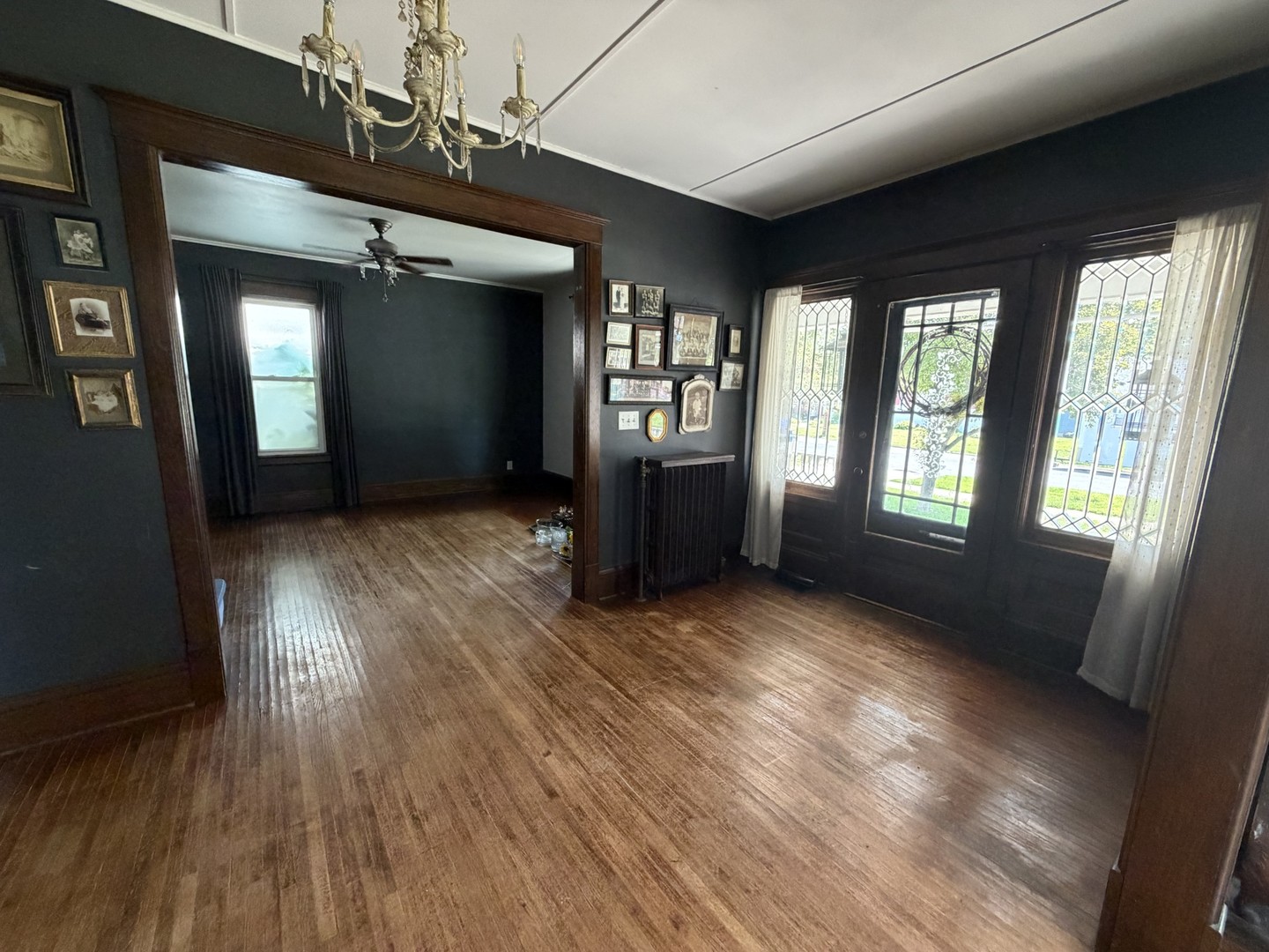 409 S Chestnut Street Property Photo 5