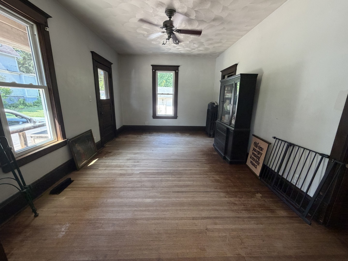 409 S Chestnut Street Property Photo 11