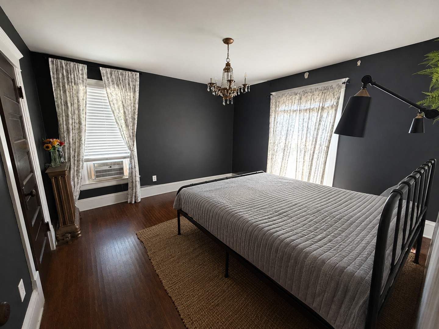 409 S Chestnut Street Property Photo 23