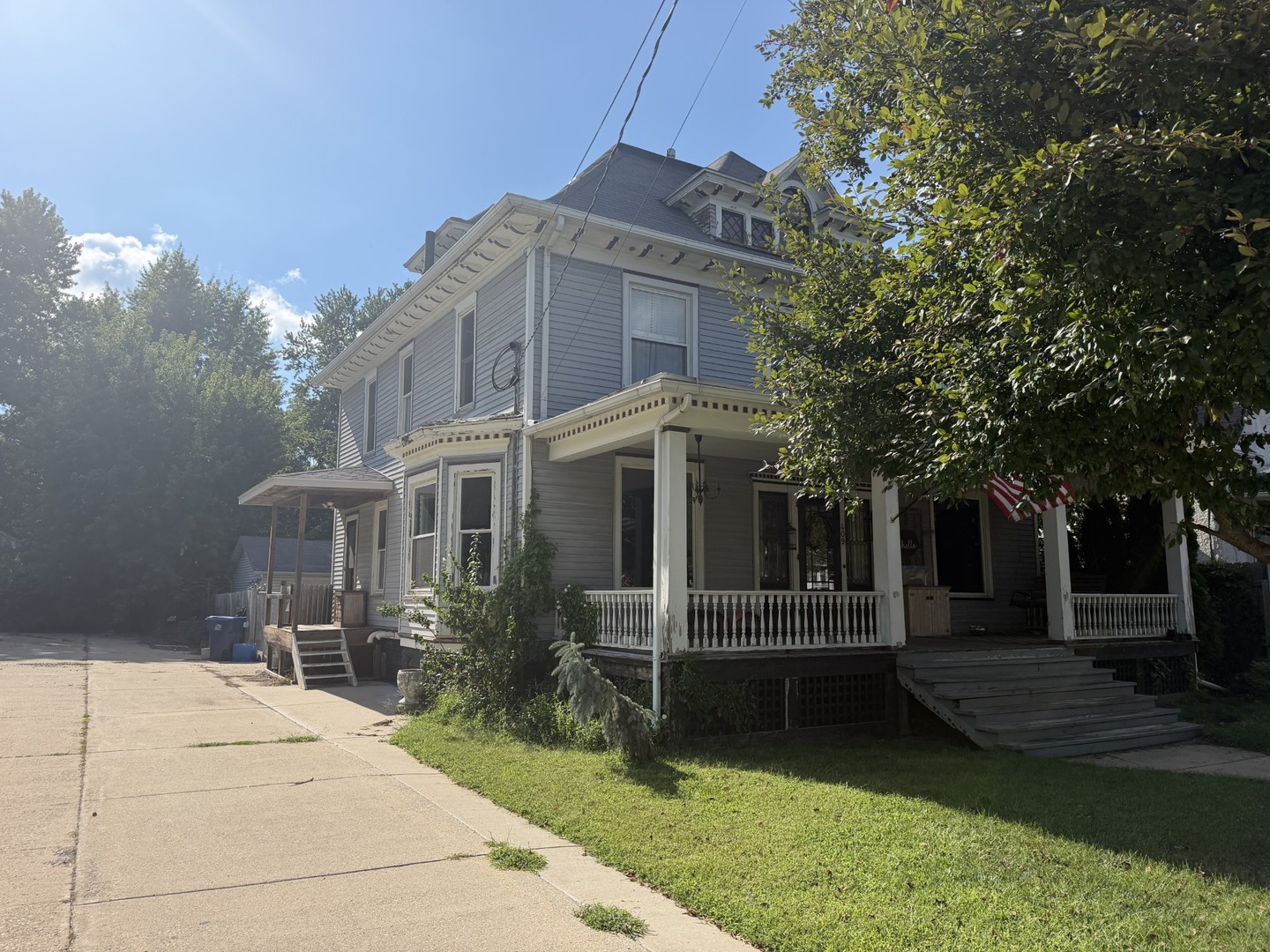 409 S Chestnut Street Property Photo 29