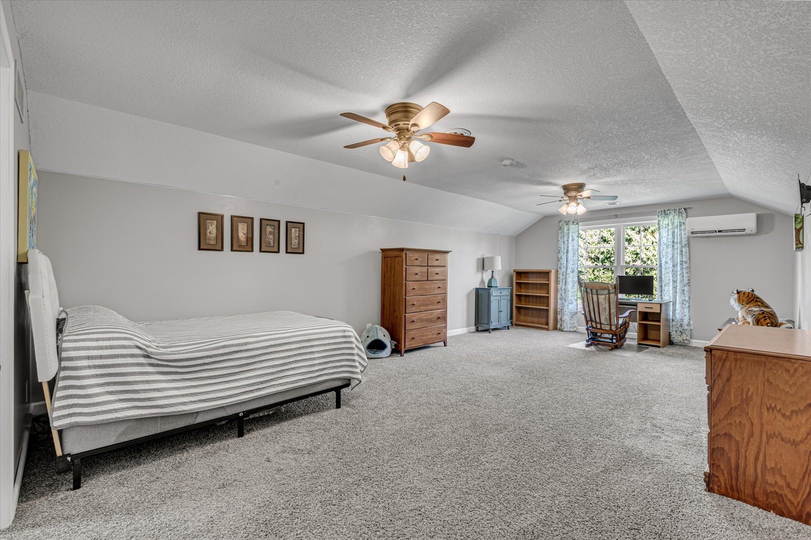 2520 Buckingham Avenue Property Photo 59