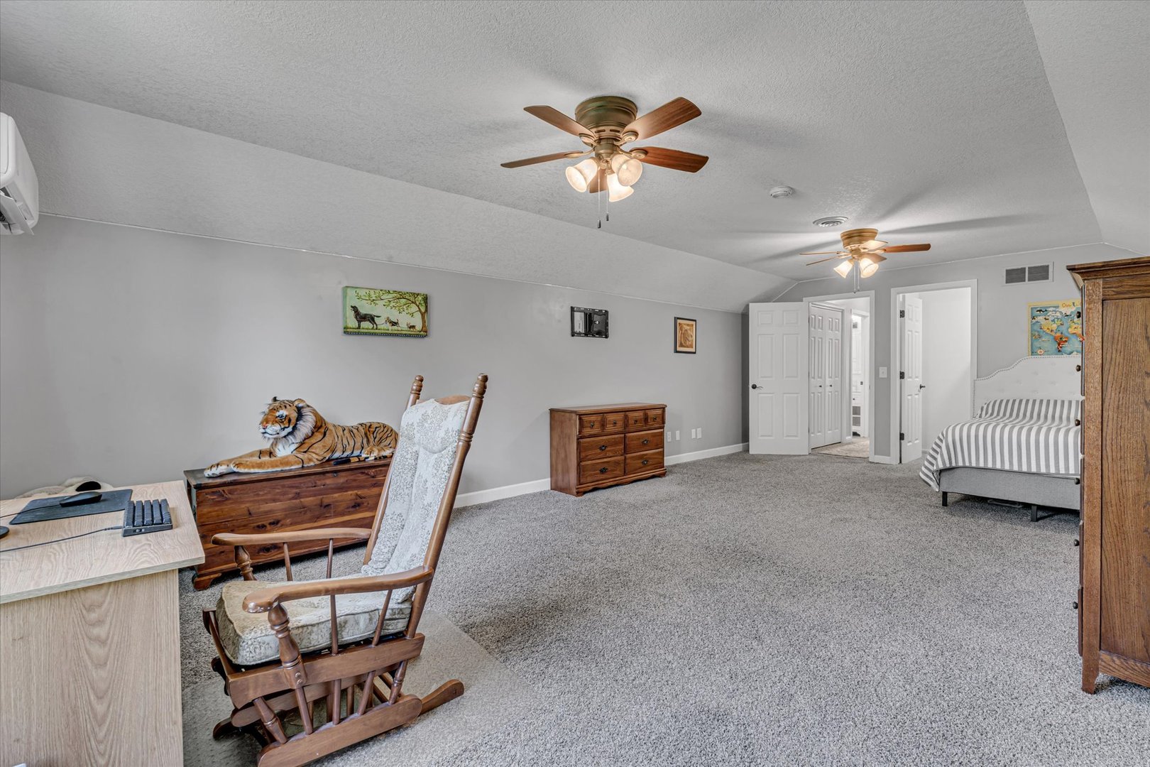 2520 Buckingham Avenue Property Photo 63