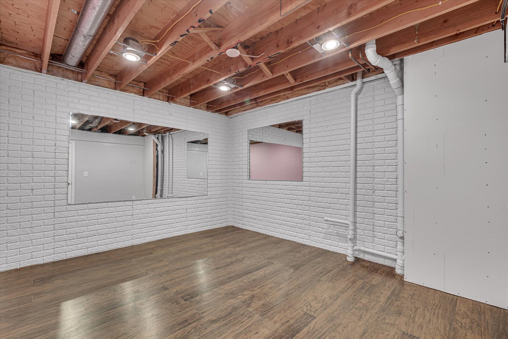 2520 Buckingham Avenue Property Photo 68