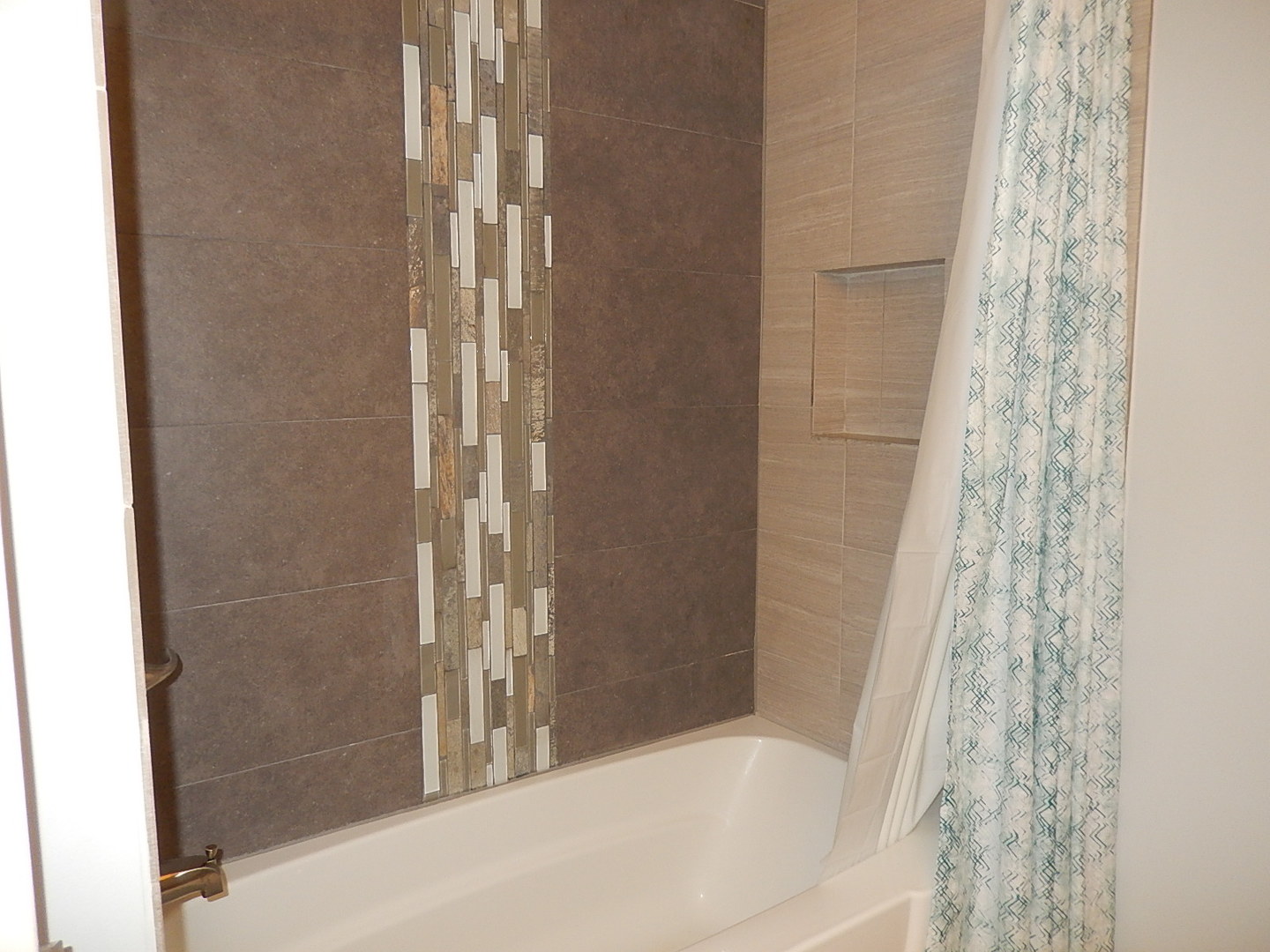 375 Woodridge Circle F Property Photo 19