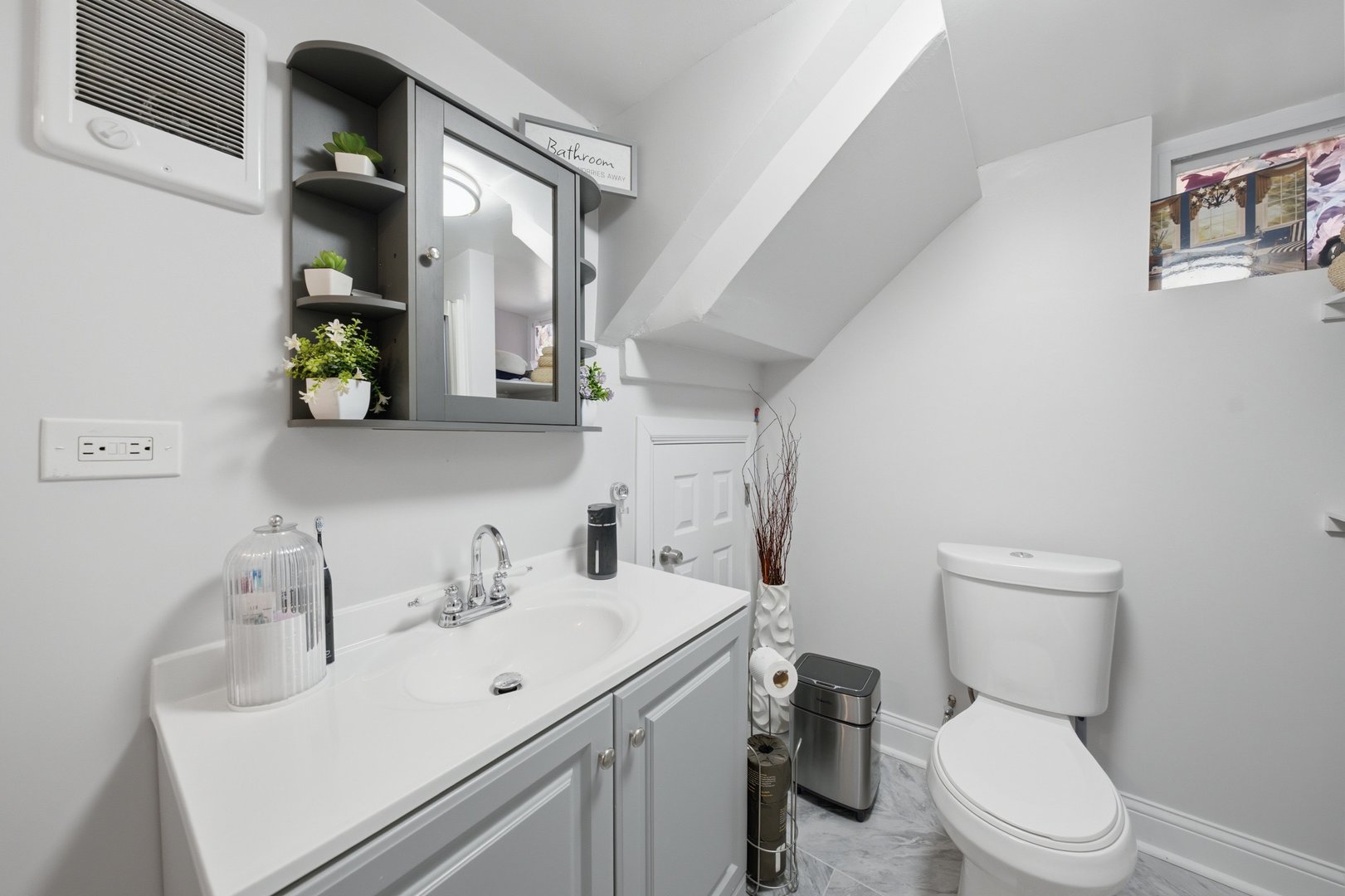 3049 W 71st Street Property Photo 14