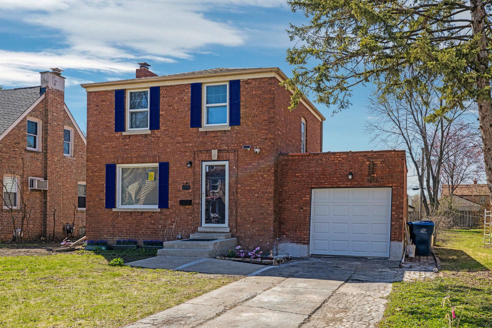 1516 Speechley Boulevard Property Photo 3