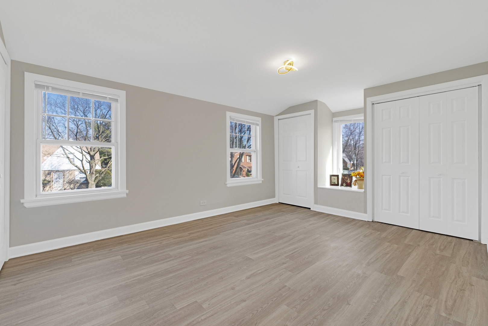 1516 Speechley Boulevard Property Photo 25