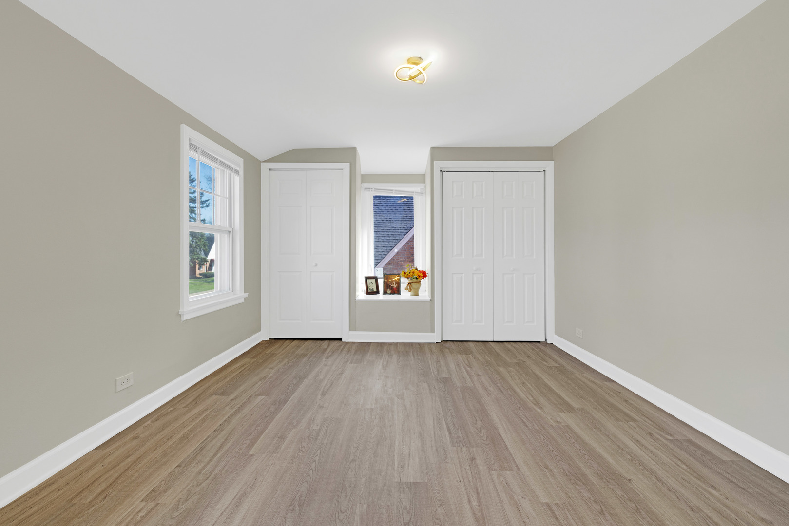 1516 Speechley Boulevard Property Photo 26