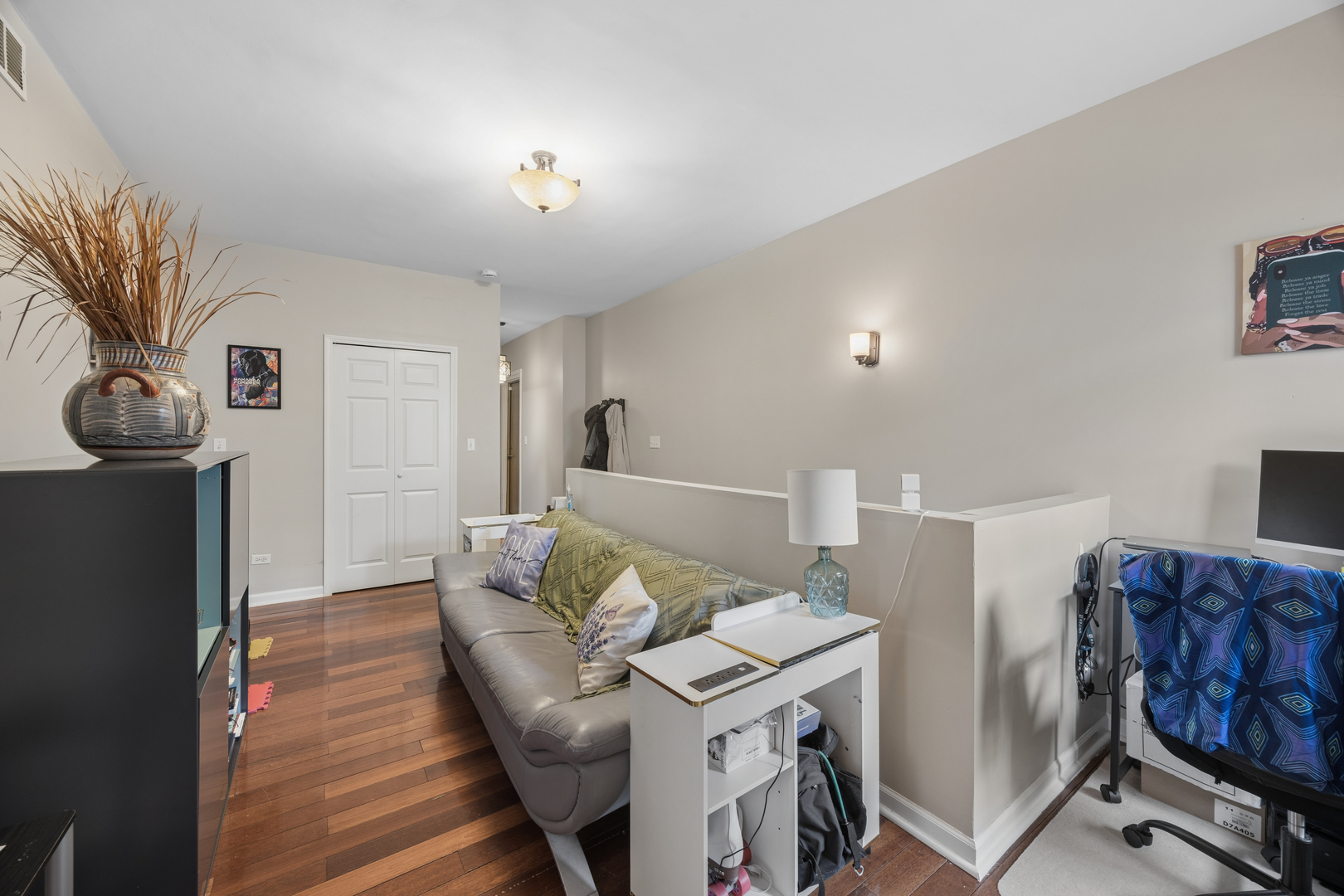 4731 S Ingleside Avenue D1 Property Photo 4