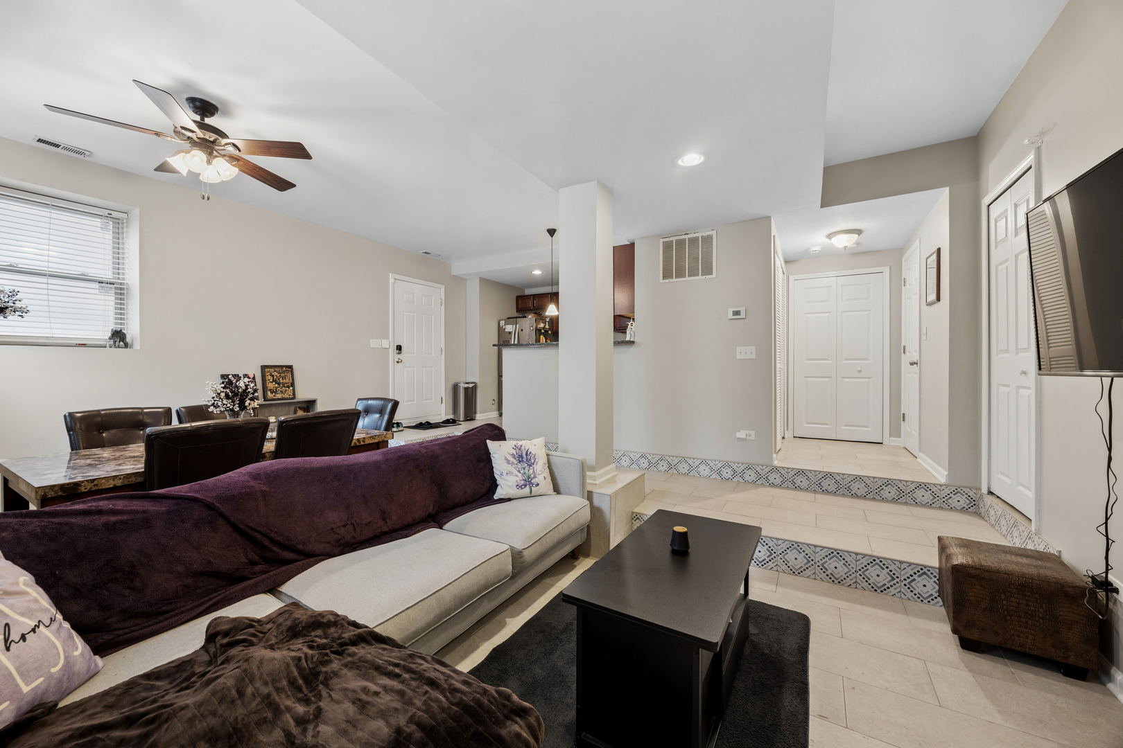 4731 S Ingleside Avenue D1 Property Photo 11