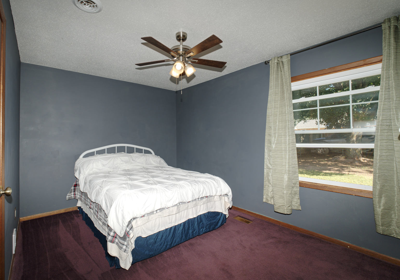 2210 Lafayette Terrace Property Photo 9