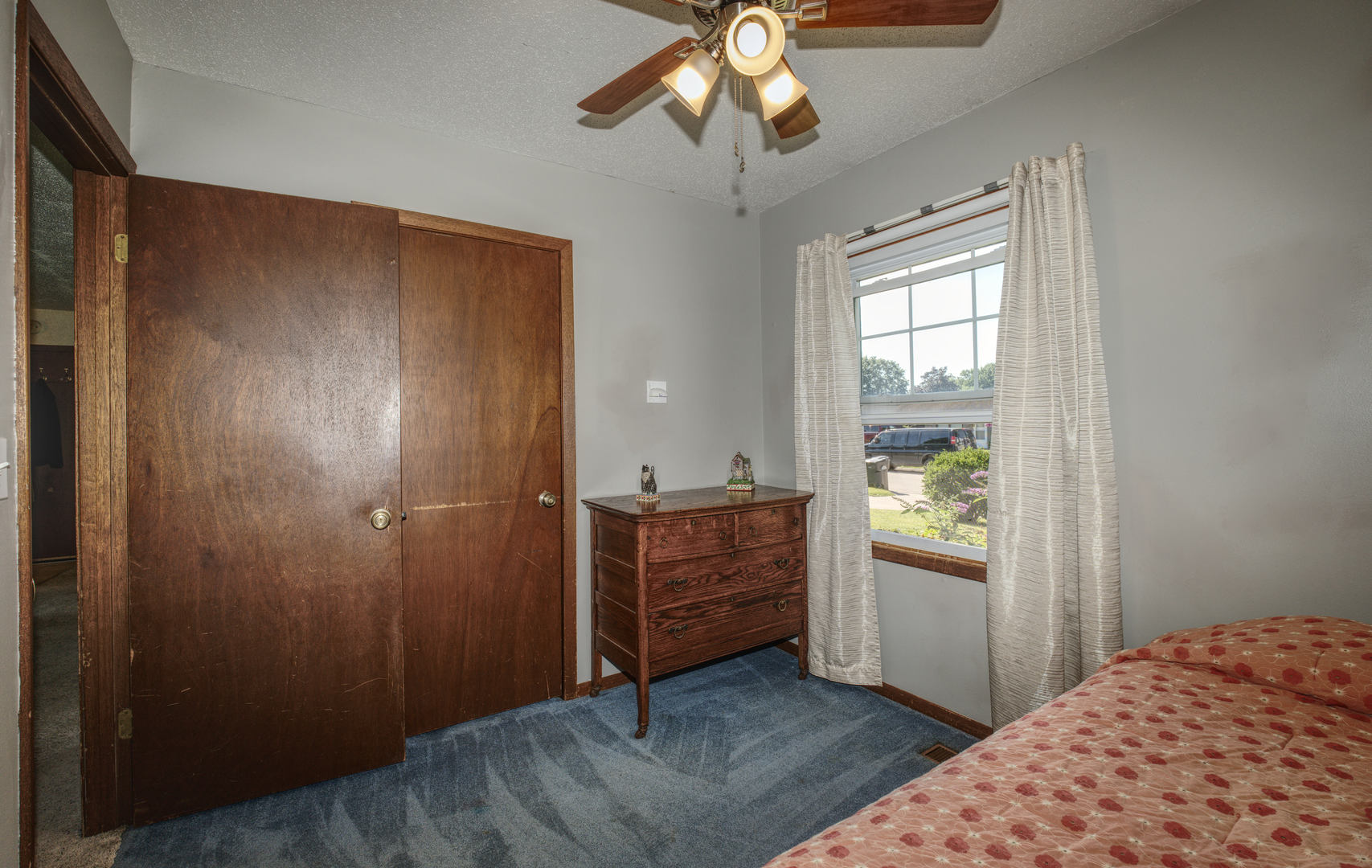 2210 Lafayette Terrace Property Photo 10