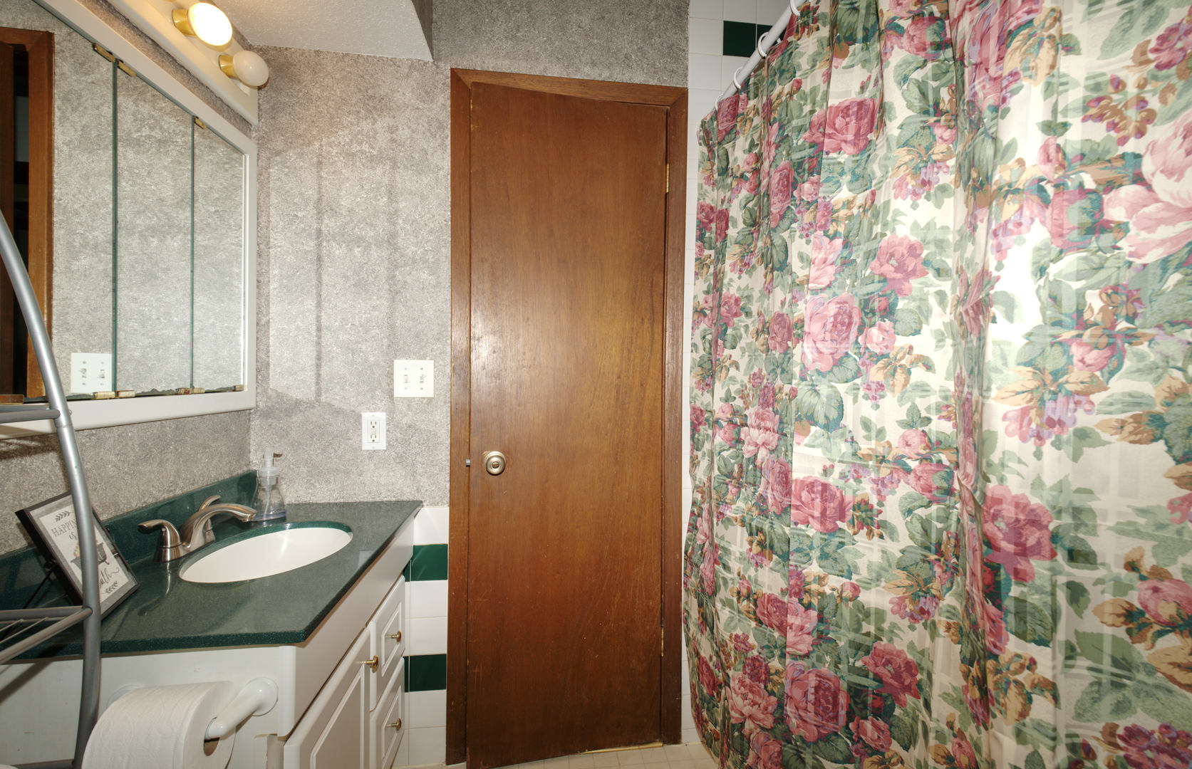 2210 Lafayette Terrace Property Photo 13