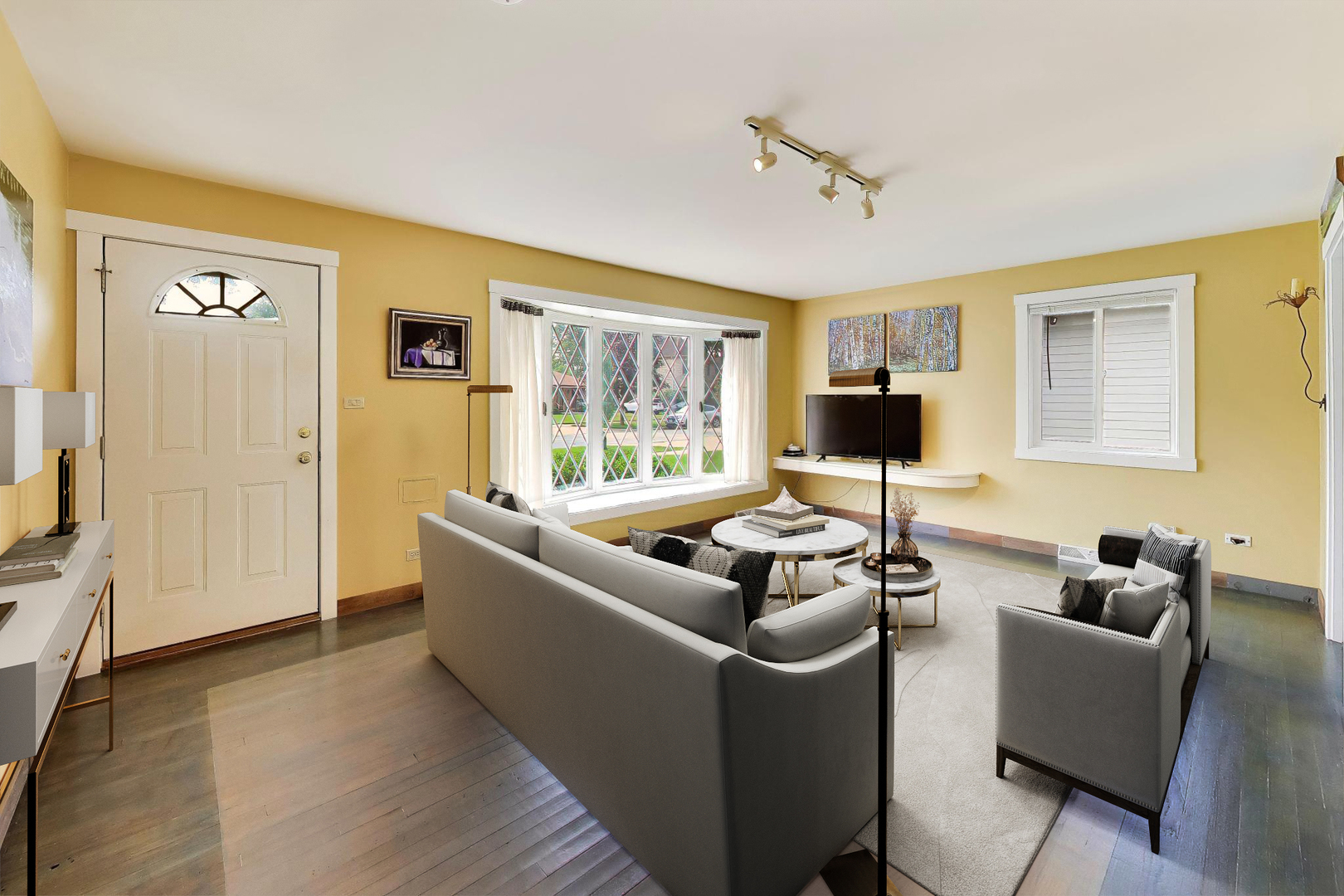 466 N Ridgeland Avenue Property Photo 3