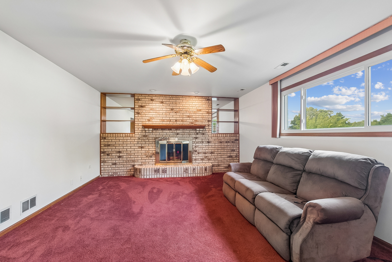 4404 Bretz Drive Property Photo 8