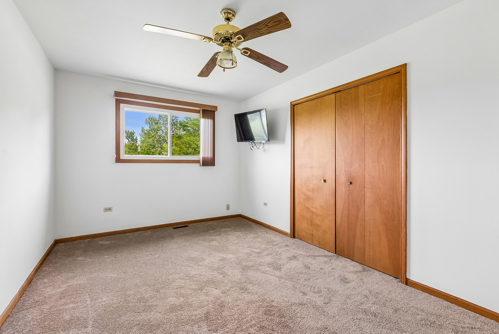 4404 Bretz Drive Property Photo 14