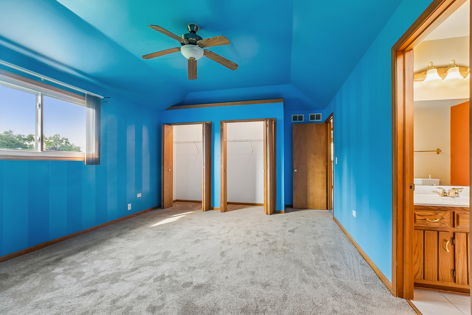 4404 Bretz Drive Property Photo 16