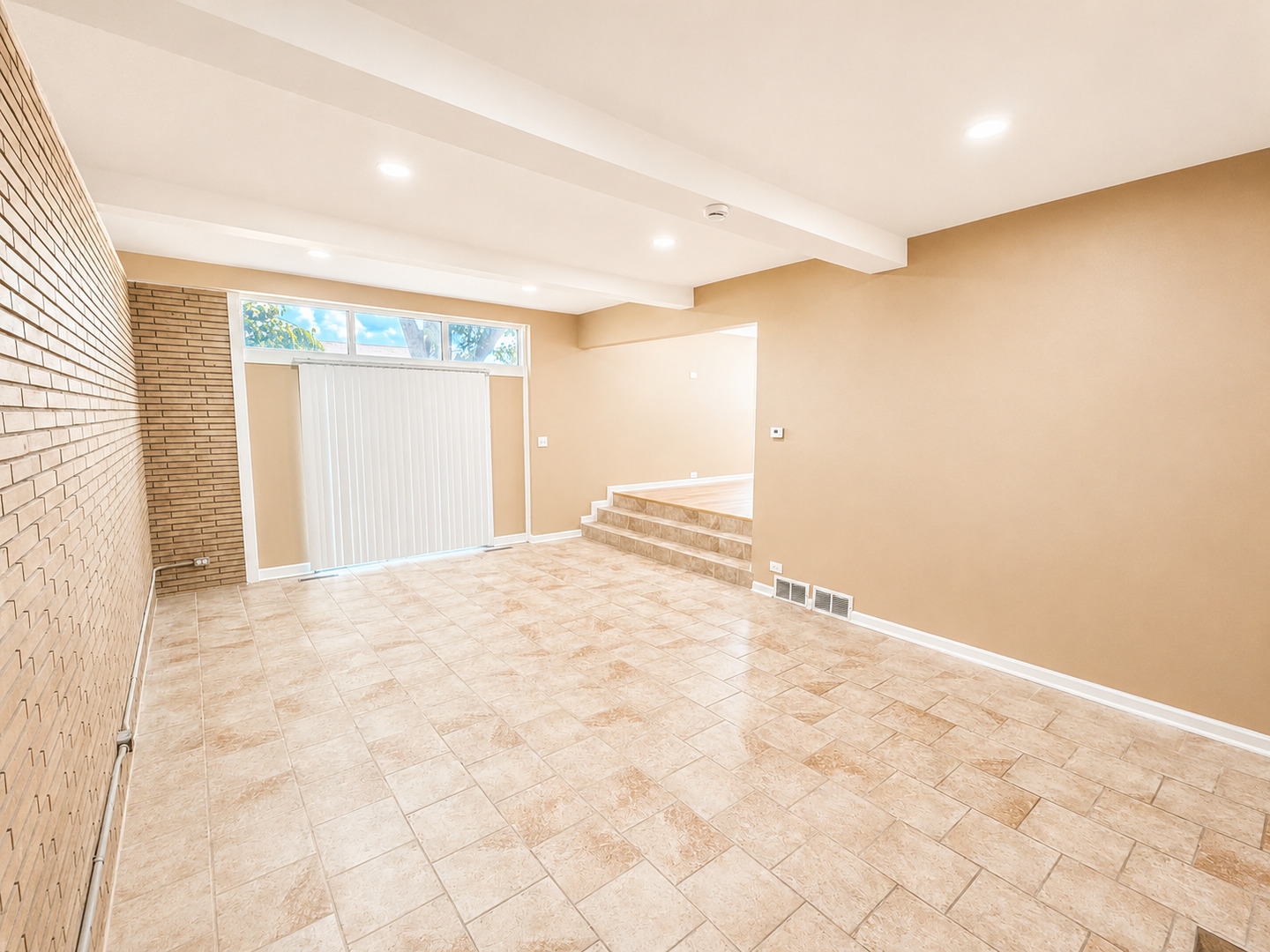 14844 Cottage Grove Avenue Property Photo 11