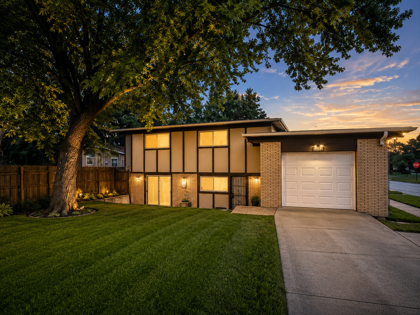 14844 Cottage Grove Avenue Property Photo 38
