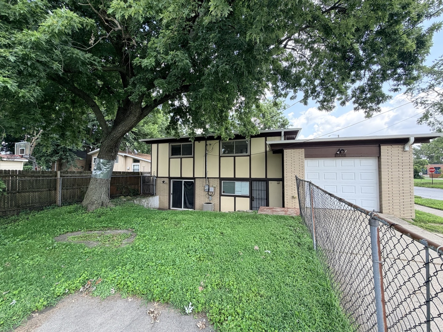 14844 Cottage Grove Avenue Property Photo 39