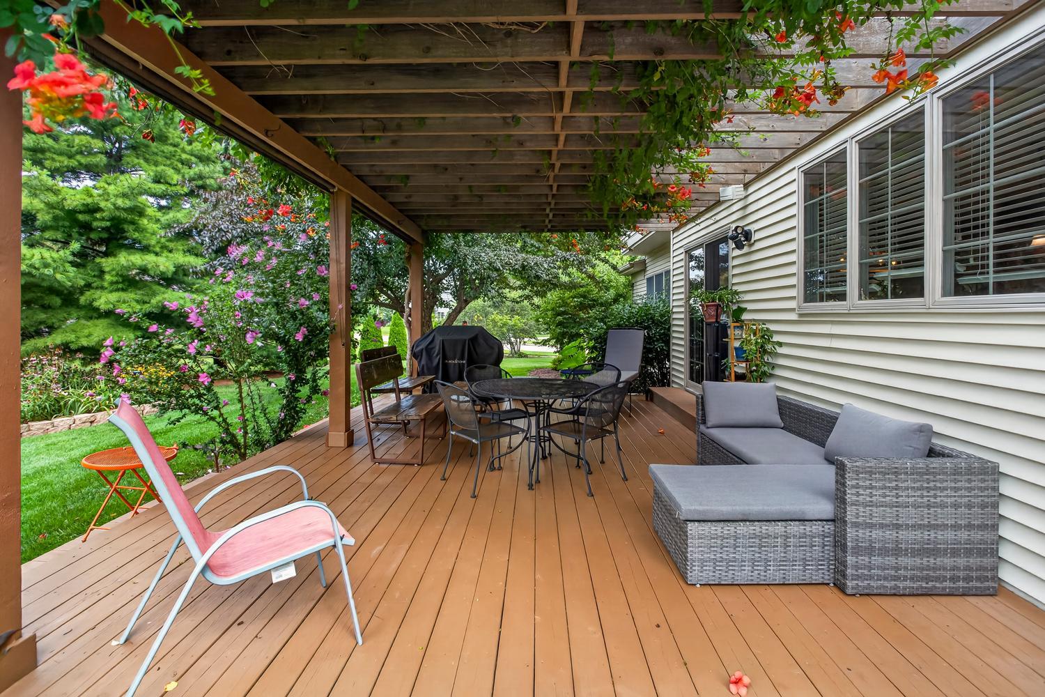 2201 Strand Drive Property Photo 12
