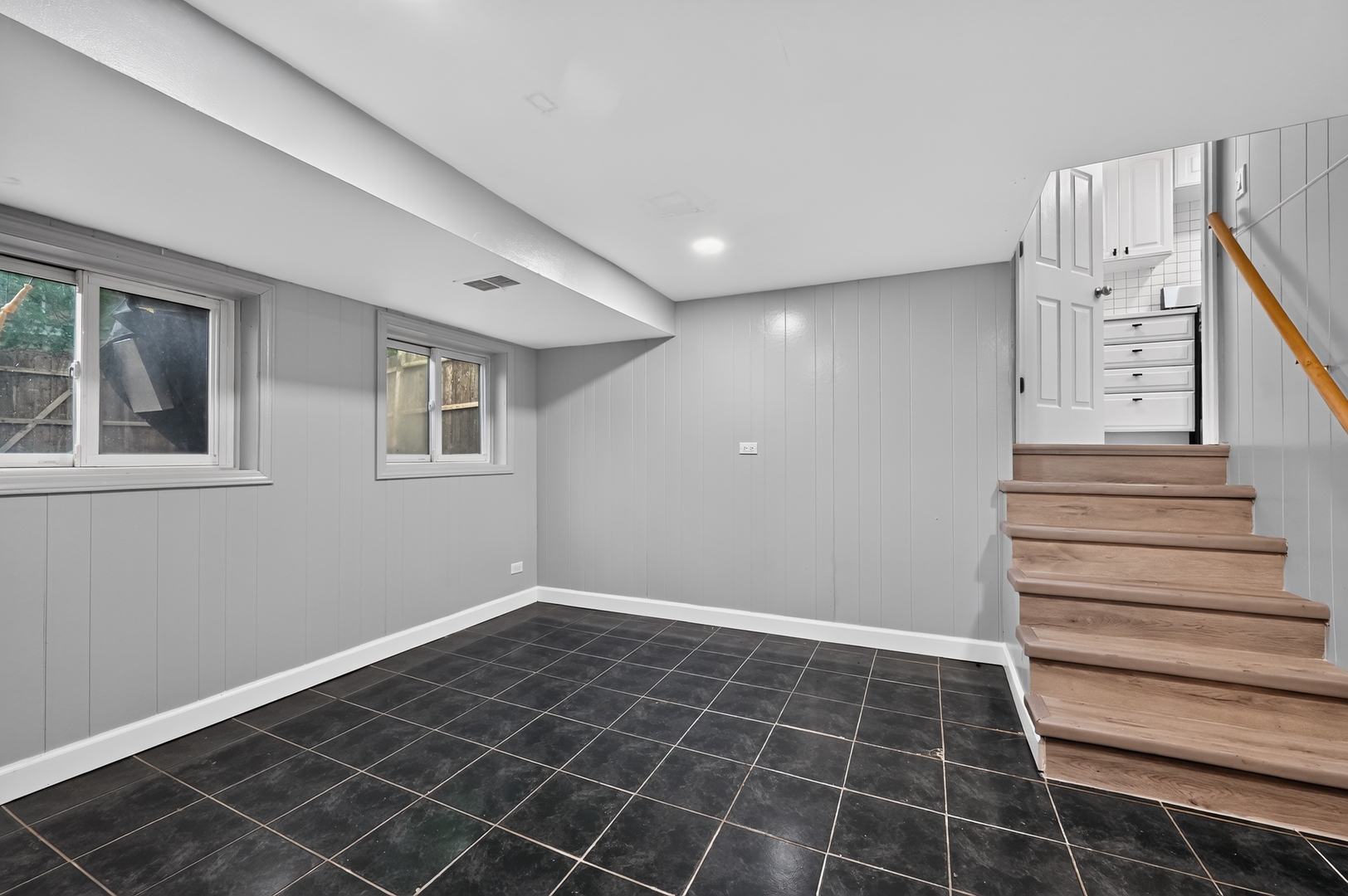 257 Dover Drive C Property Photo 11