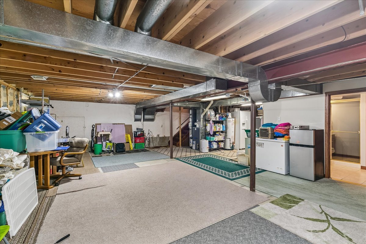9860 Cambridge Drive Property Photo 21