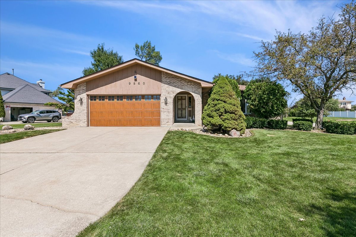 9860 Cambridge Drive Property Photo 31