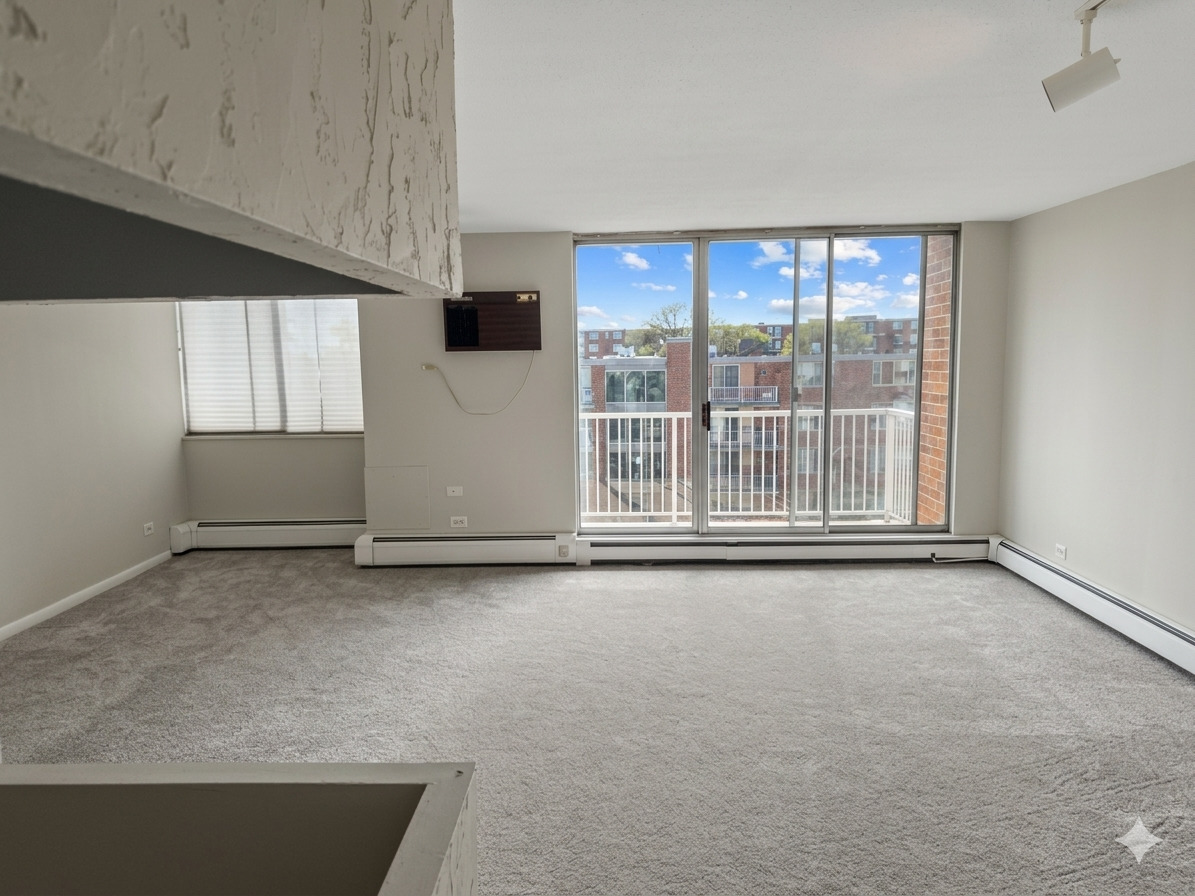 2211 S Stewart Avenue 6a Property Photo 4
