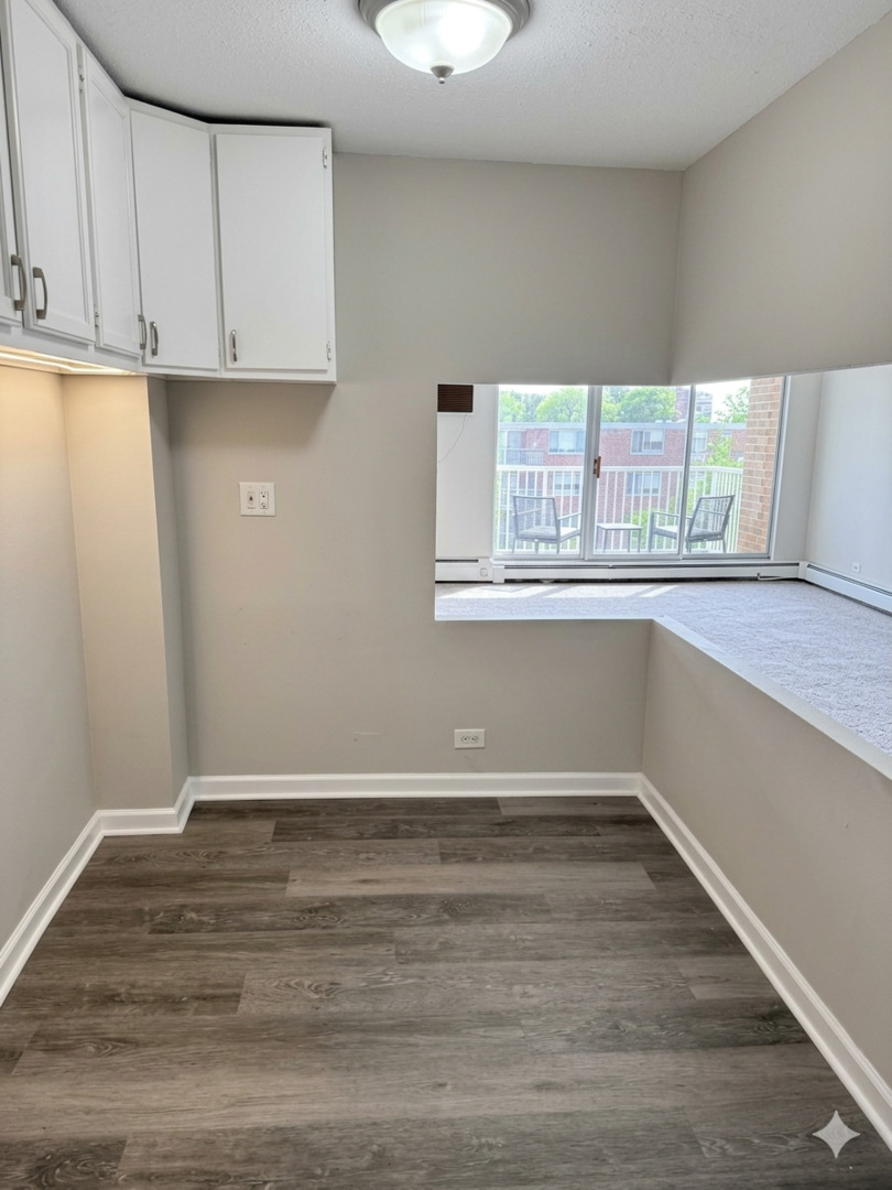 2211 S Stewart Avenue 6a Property Photo 6