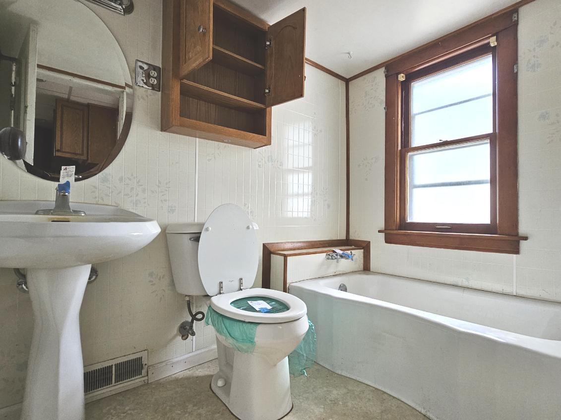 541 Mccarthy Street Property Photo 11