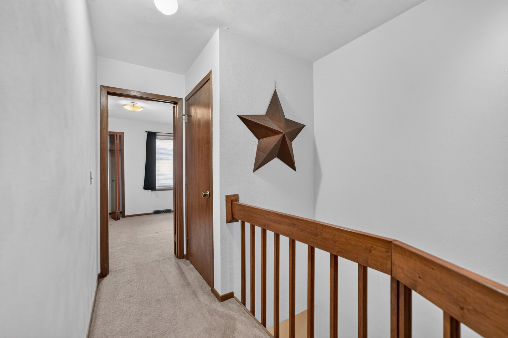 641 Amphitheater Drive 14 Property Photo 10