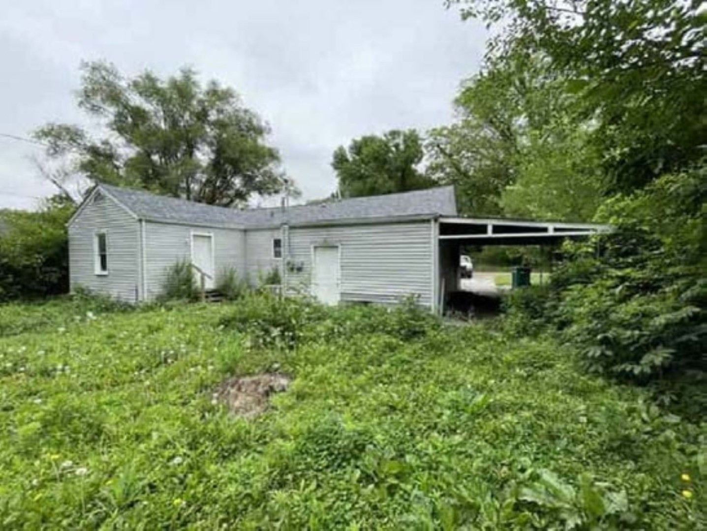 1212 Richard Drive Property Photo 2