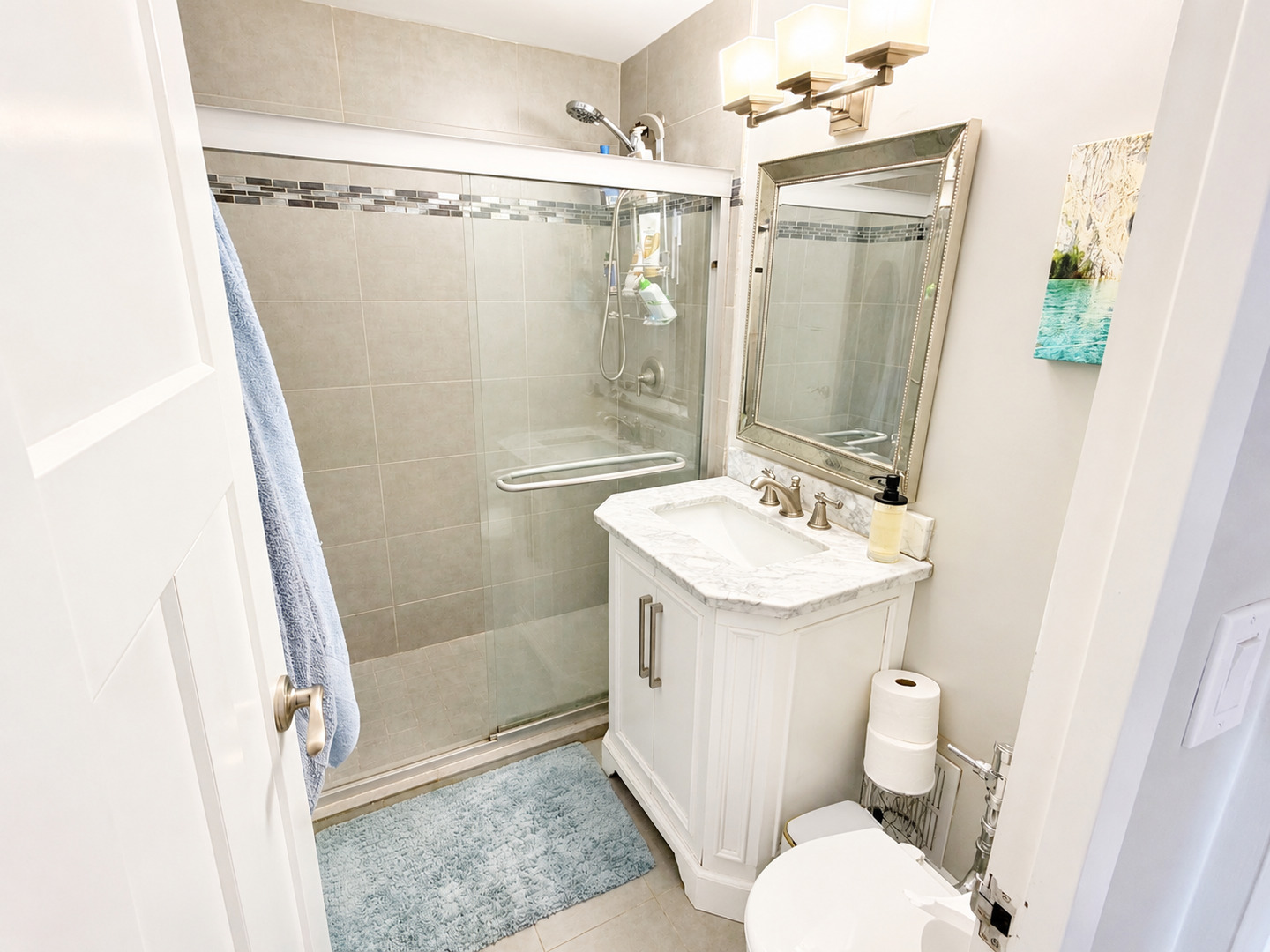 30 E Elm Street 21c Property Photo 11