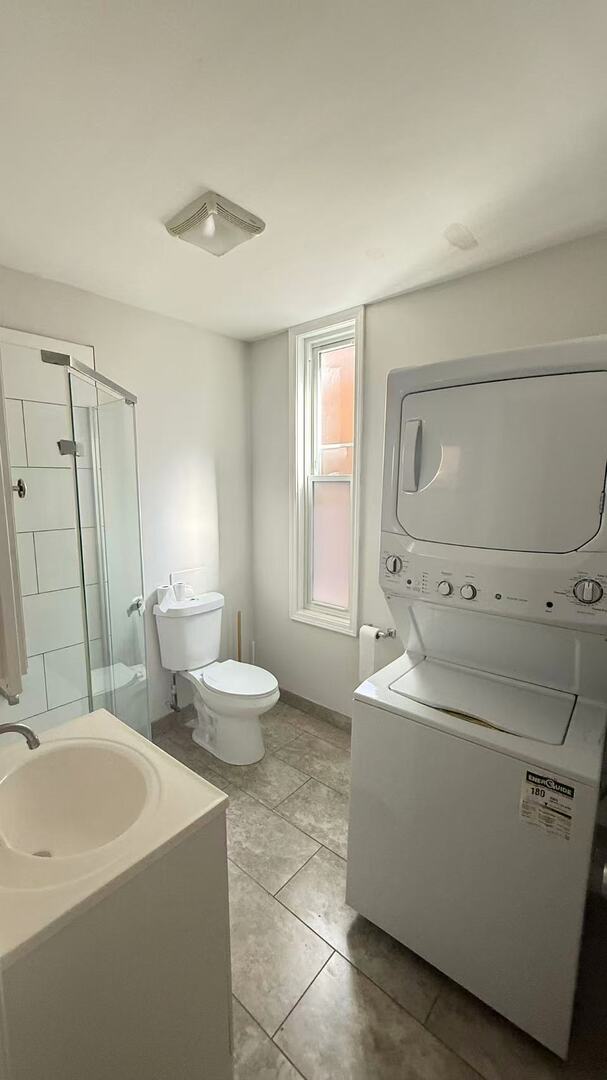 3154 S May Street Property Photo 5