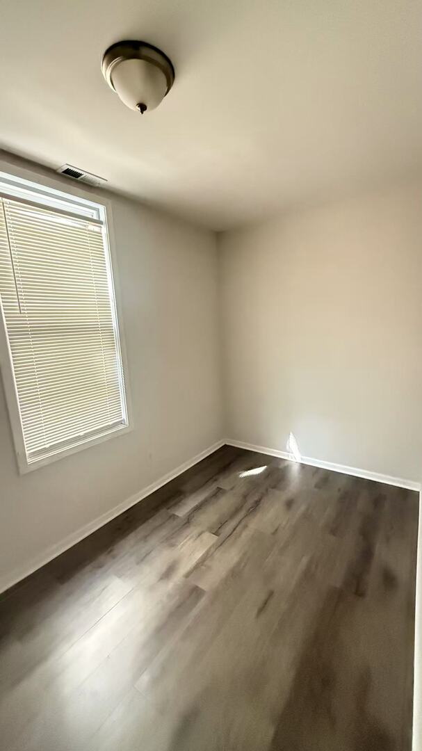 3154 S May Street Property Photo 6
