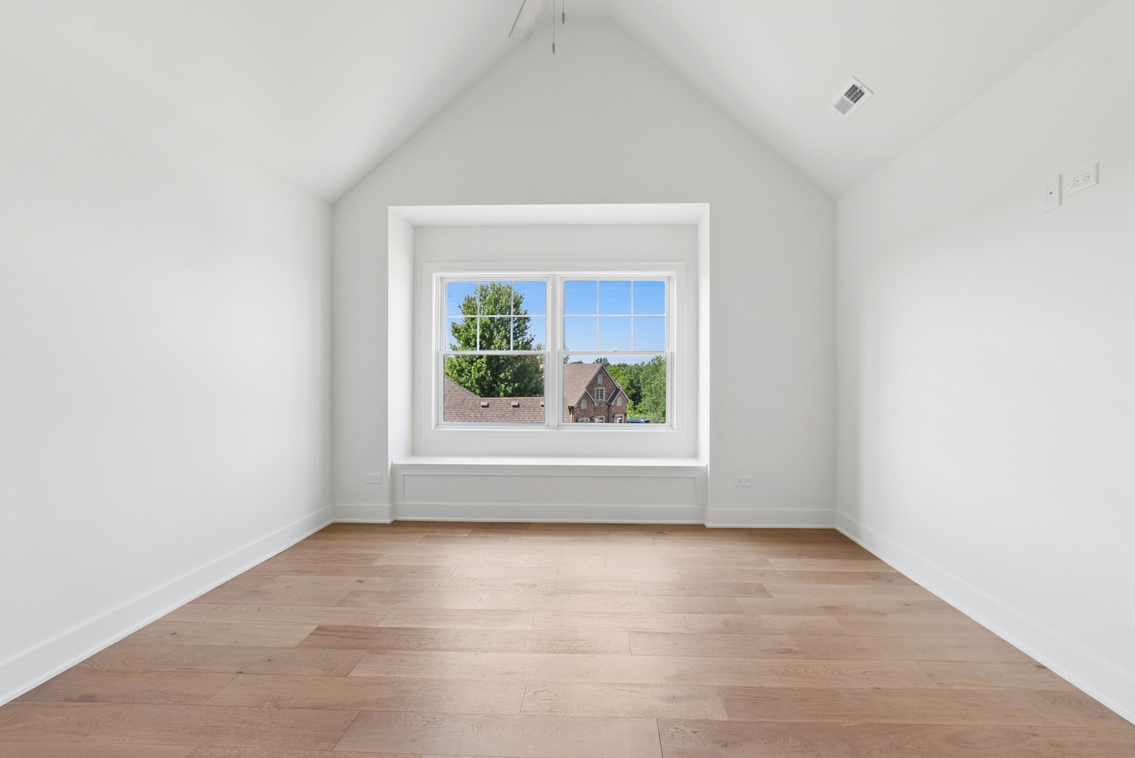 20507 Magnolia Court Property Photo 23