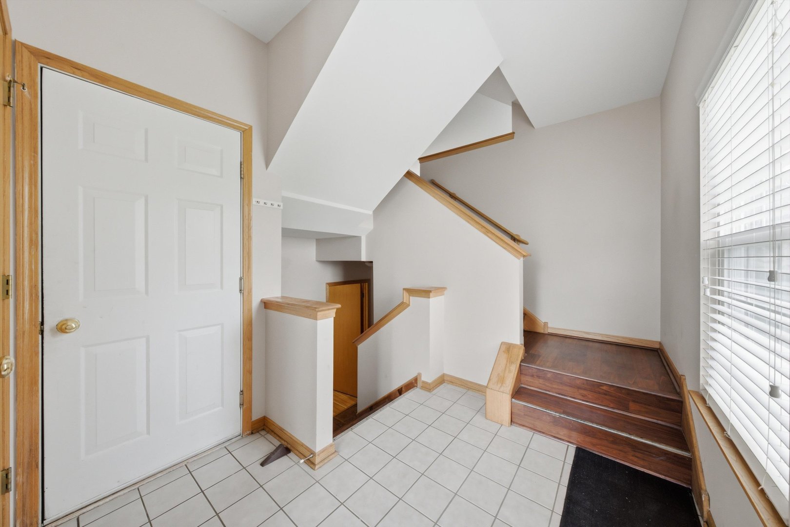 16737 Hazelwood Drive Property Photo 9