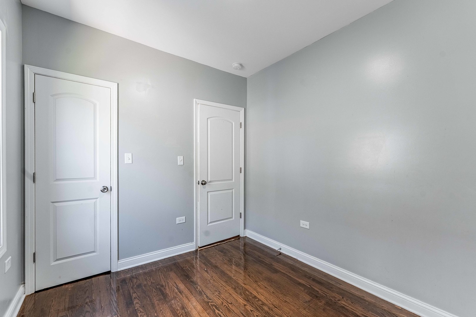 7008 S Oakley Avenue Property Photo 15