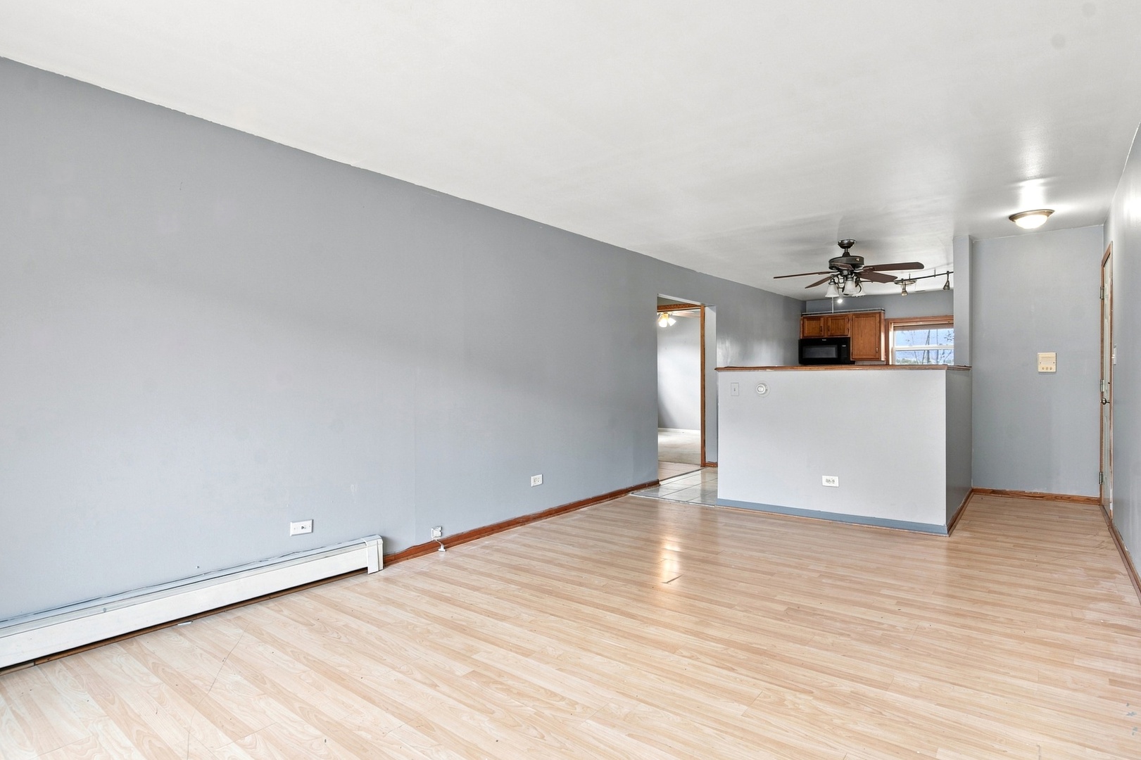 10747 S Harlem Avenue 2a Property Photo 4
